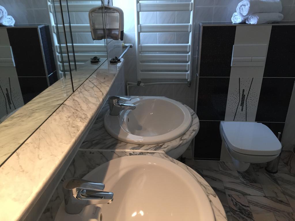 Kiem Premium Apartments Braşov Eksteriør bilde